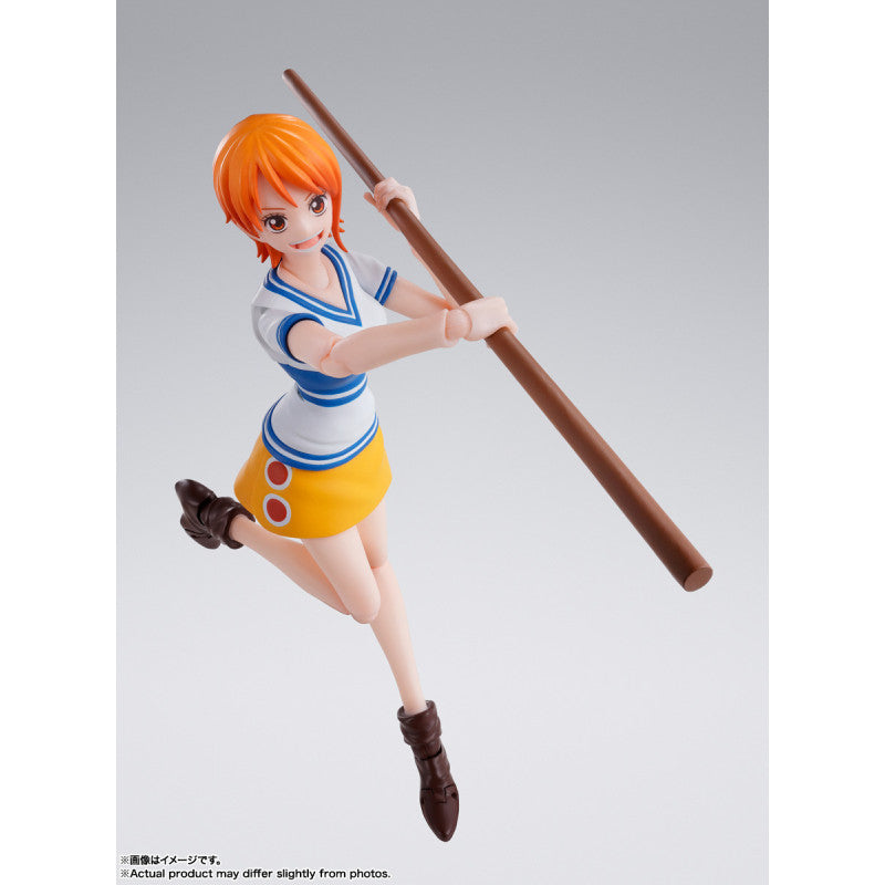 S.H.Figuarts Nami One Piece Romance Dawn Action Figure