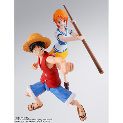 S.H.Figuarts Nami One Piece Romance Dawn Action Figure